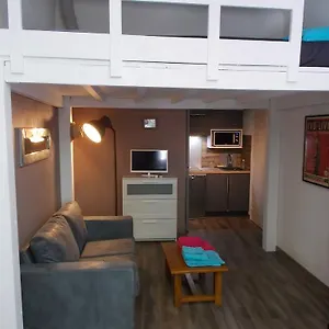  Appartement Studio Des Halles France