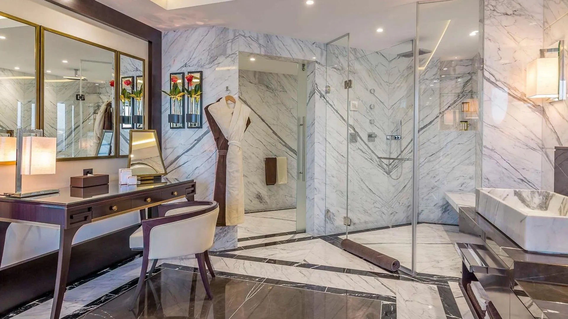 *****  Fairmont Grand Hotel Женева Швейцария